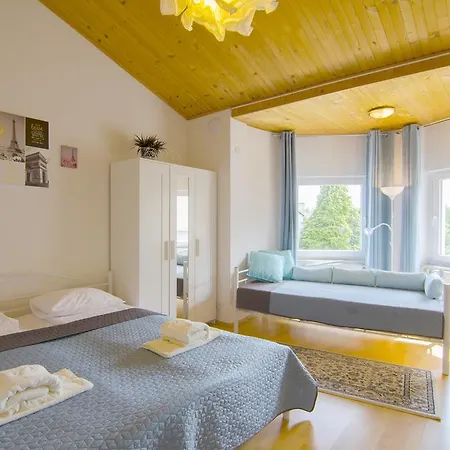 Aura Guest house Ljubljana