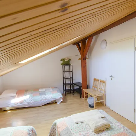 Aura Guest house
